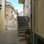 Casa Planet * Montalbano Ionico